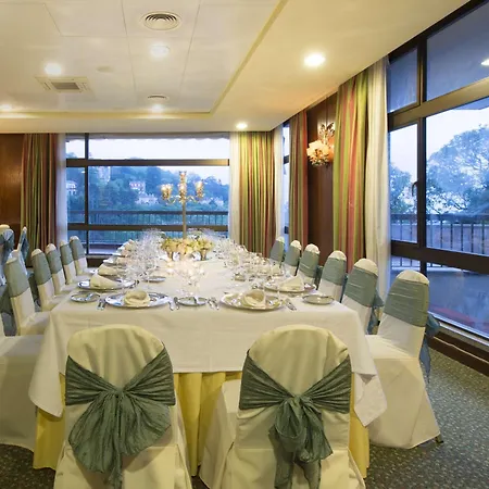 Nh Centro Hotell 4*