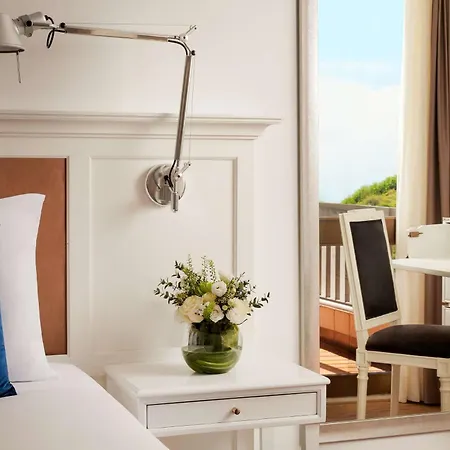 Nh Centro Hotell 4*