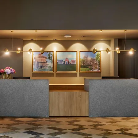 Nh Centro Hotel