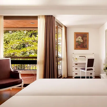 Hotel Nh Centro