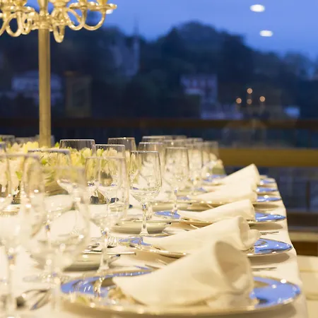 Nh Centro 酒店 辛特拉