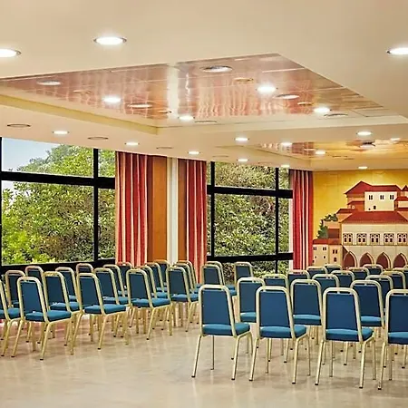 Hotel Nh Centro