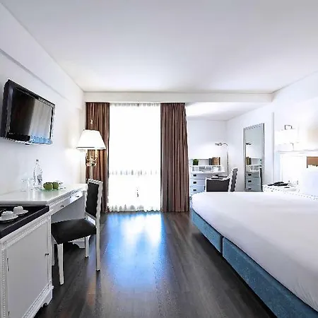 Nh Centro Hotell