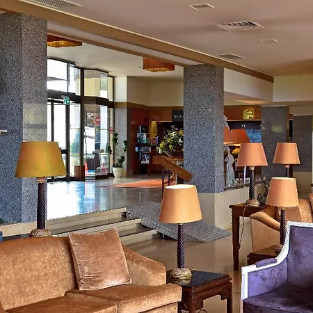 Nh Centro Hotell